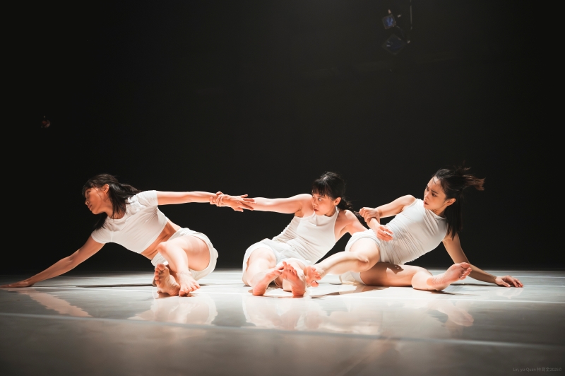 余余劇場2025年度製作《月光顯影》｜余余劇場｜國藝會補助成果檔案庫